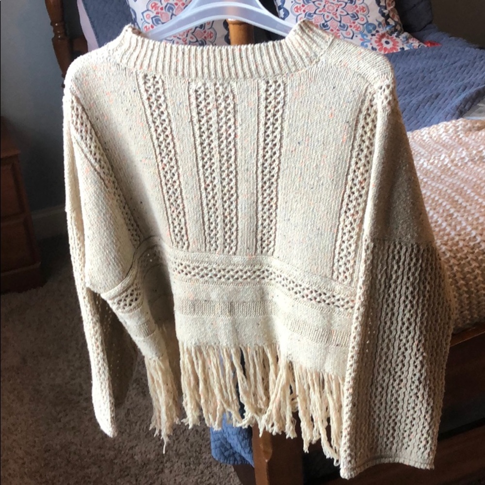 Boutique cropped sweater